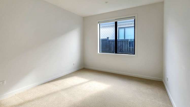 25 John Fair Drive Milldale_21