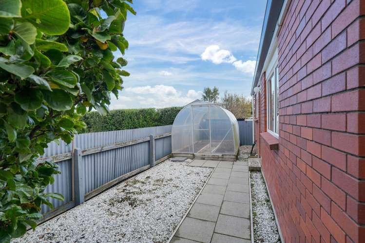 23 Filleul Street Gladstone_15