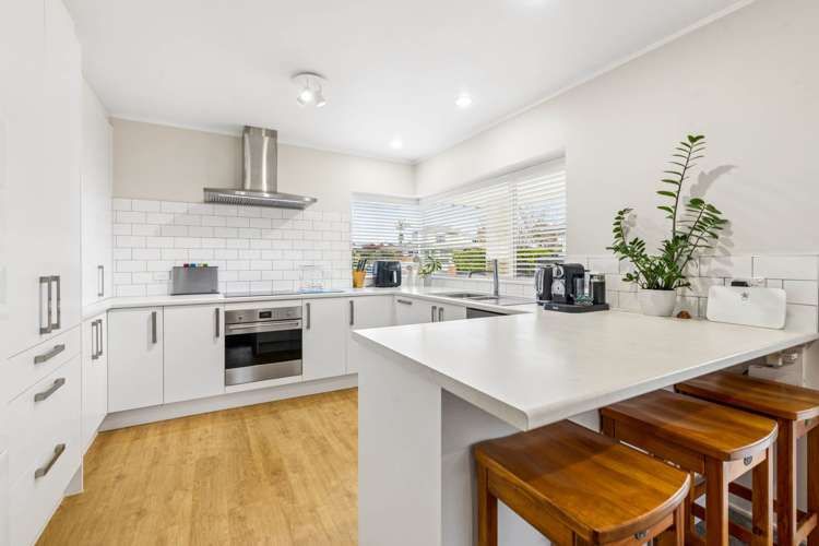 22 Len Garlick Place Papakura_6