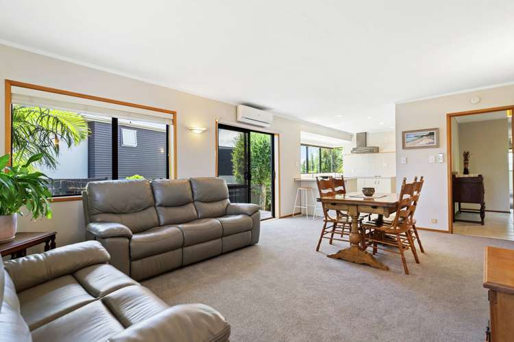 2/109 Litten Road Cockle Bay_2