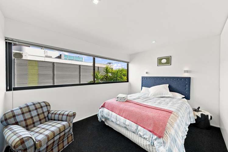 1 Millbank Lane Merivale - Christchurch City_9
