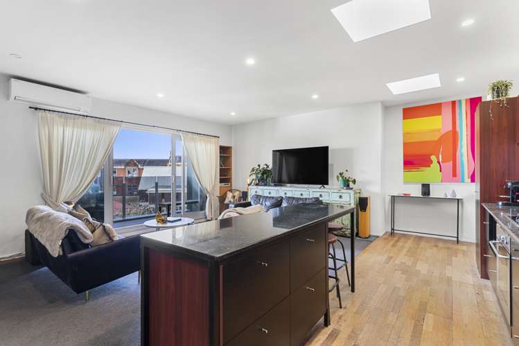 2a/2 Dickens Street Grey Lynn_5