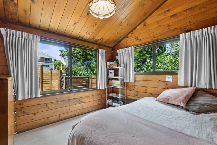 80 Poaka Avenue Dinsdale_13