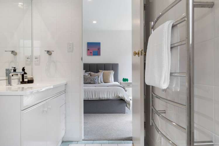 2/116 Riddell Road Glendowie_12