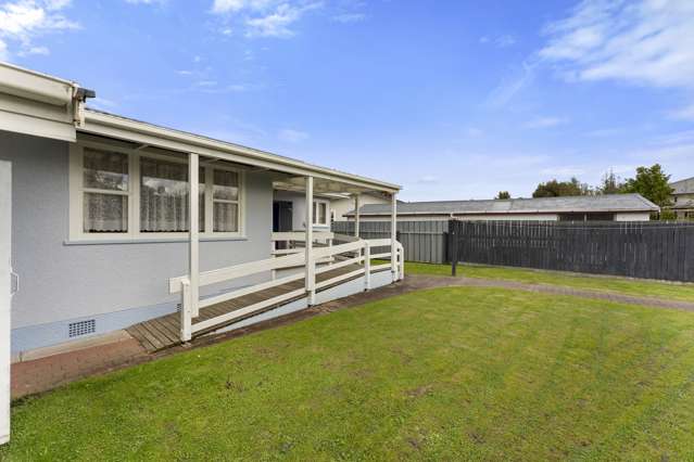 8 Anglesey Place Awapuni_2