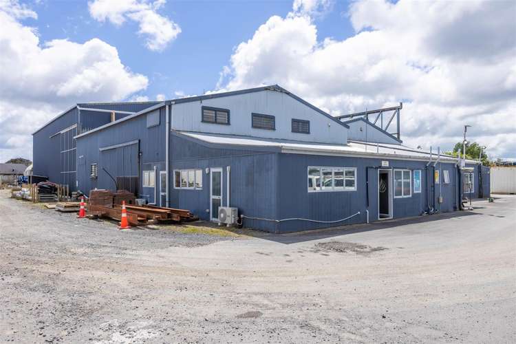 140 Collins Road Melville_28