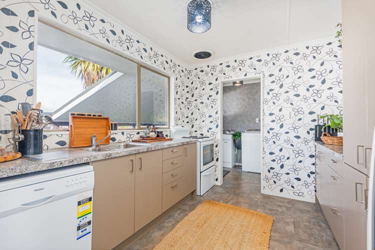 124 Benmore Avenue Cloverlea_6