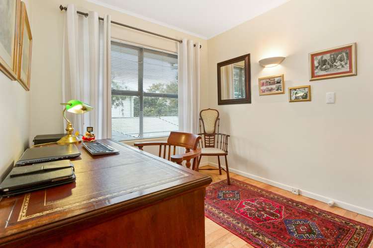 1/118 Lake Road Belmont_11