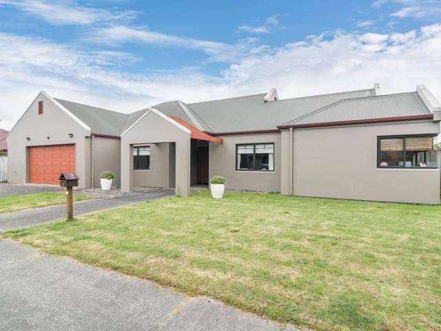 8 Holcombe Drive Paraparaumu_1