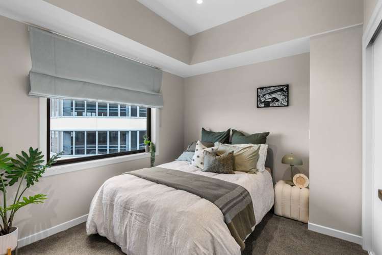1105/47 Beach Road City Centre_1