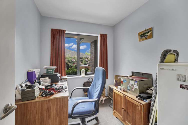 288 Southfield Drive Lincoln_12