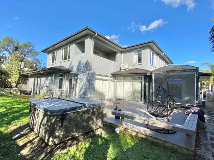 12 Armstrong Farm Drive East Tamaki Heights_21
