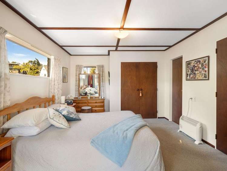 54B Treadwell Street 1227_9