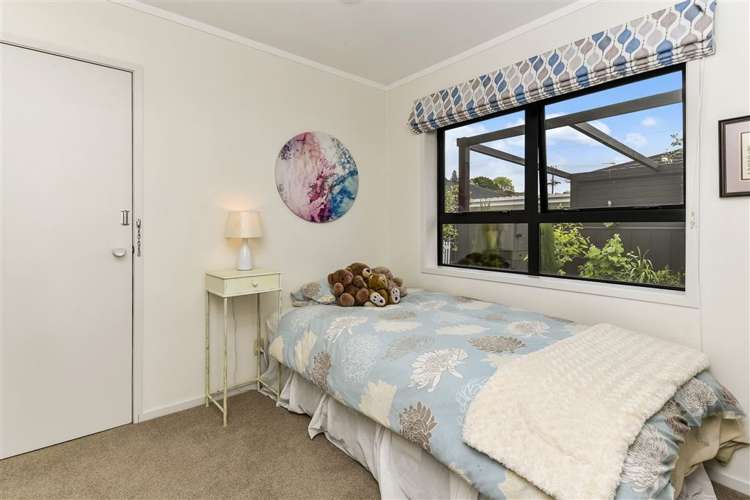 2/20 Alma Road Milford_16