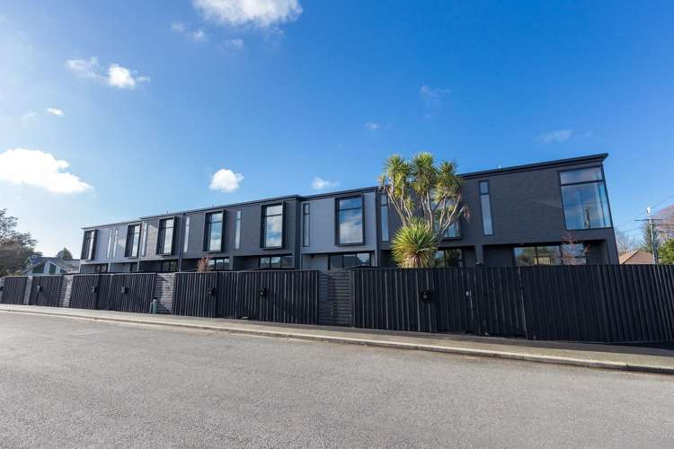 2/4 Tweed Street Richmond_2