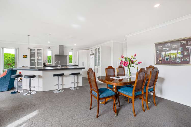 39 Longspur Avenue Wigram_11