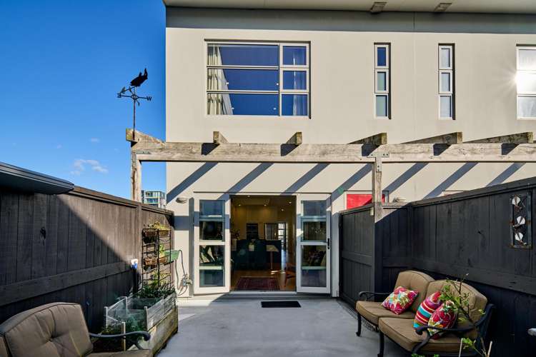 1/77 Tory Street Te Aro_2