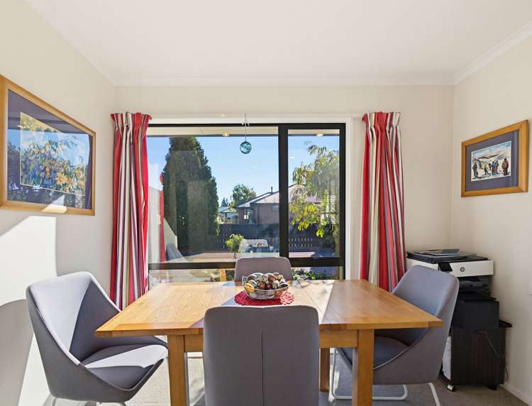 1 Grace Ireland Drive_5