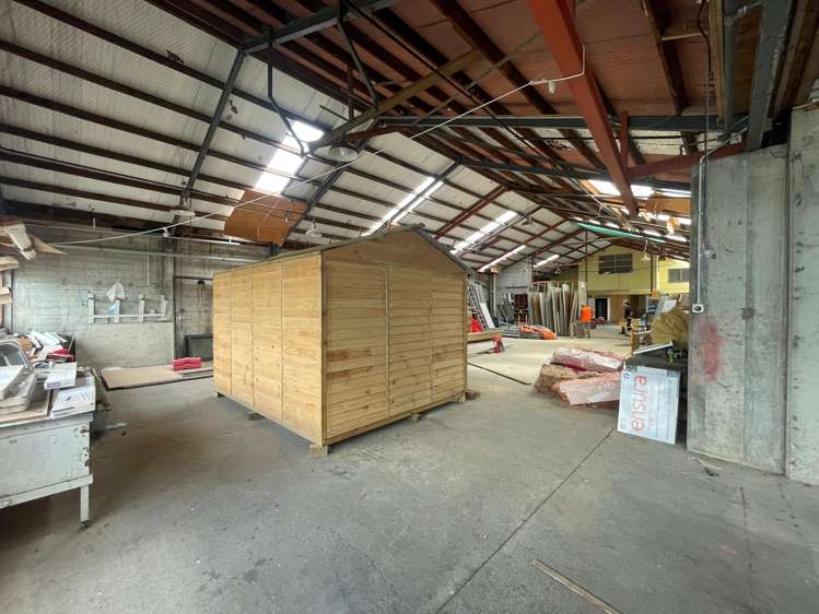 46 Riverside Drive Riverside_3