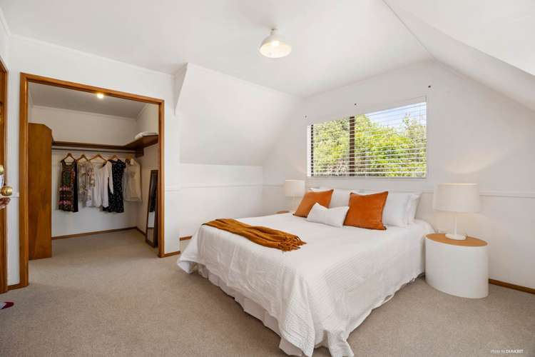 1 Francis Curtis Avenue Blockhouse Bay_17