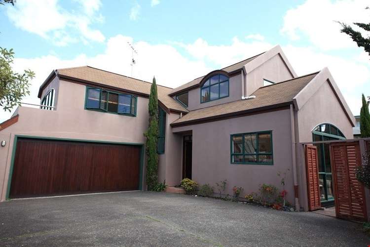 1/46 Raleigh Road Northcote_1