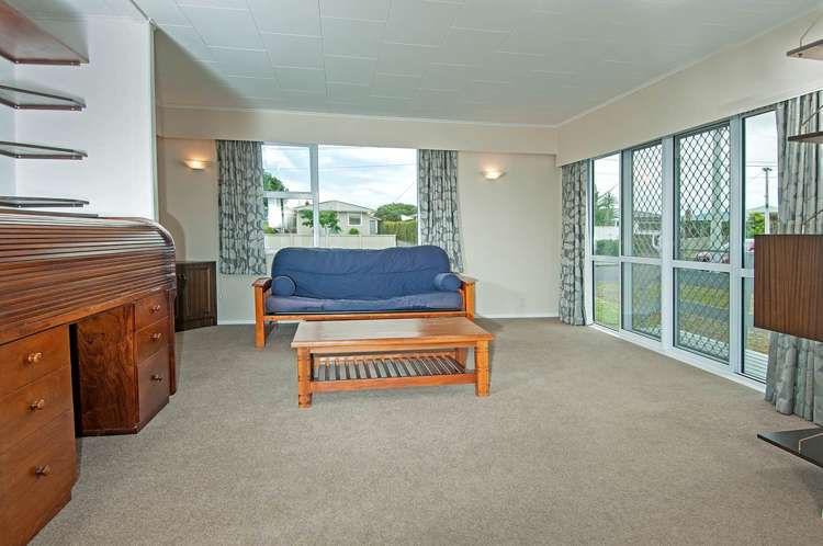 9 Edgerton Road Te Atatu Peninsula_7