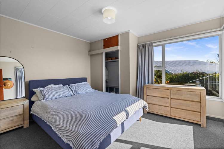 12A Tucker Lane Clive_9