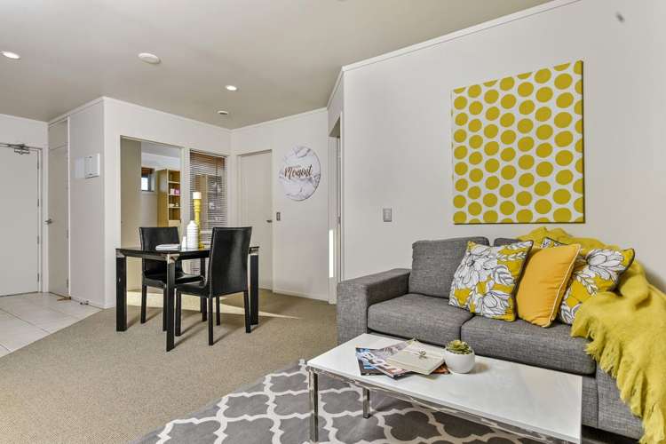 2c/4 Kell Drive Albany_7