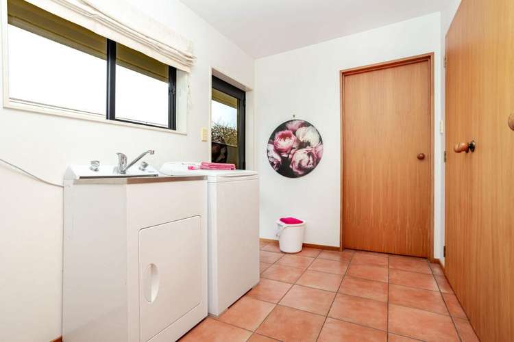 9 Smith Street Dannevirke_24