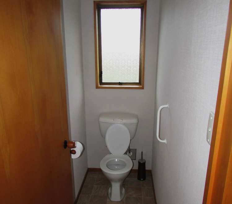 2/19 Cowper Street Greymouth_18