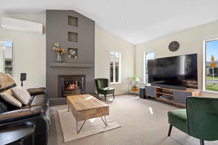 74 Templemore Drive Richmond_6