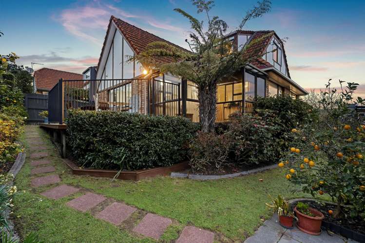 2/49 Dalwhinnie Parade Highland Park_13