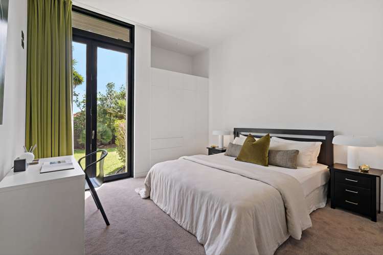 5 Fenton Circus Orakei_21