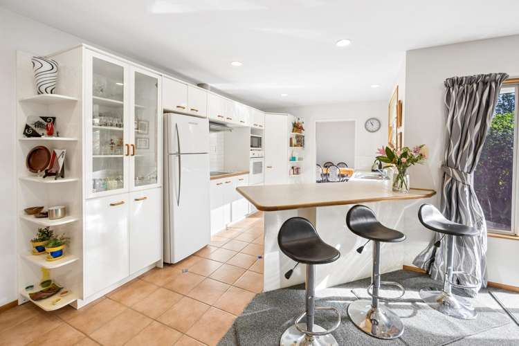 25 Woodfern Crescent Titirangi_10