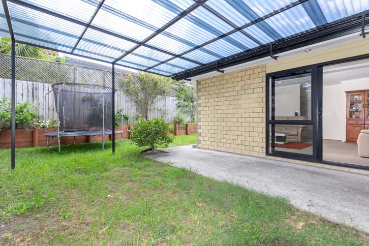 25a Chorley Avenue Massey_16