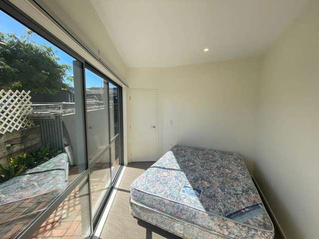 19a Treeway Sunnyhills_4