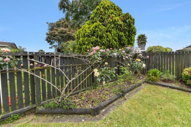 23 Sunningdale Street Wattle Downs_9