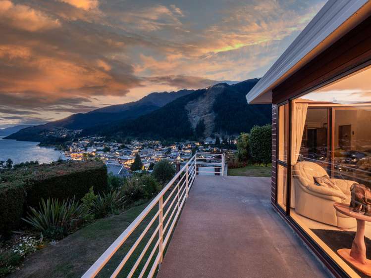 19 Salmond Place Queenstown_15