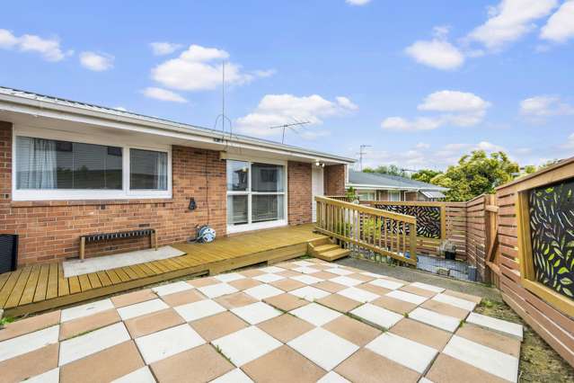 2/15 Richards Avenue Papatoetoe_2