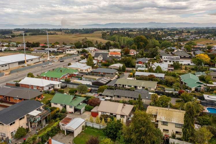 2/347a Church Street West End_34