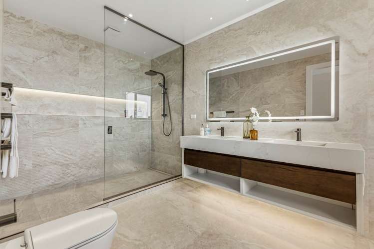 17 Tau Drive Flat Bush_12