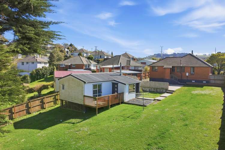 5 Columba Avenue Calton Hill_17