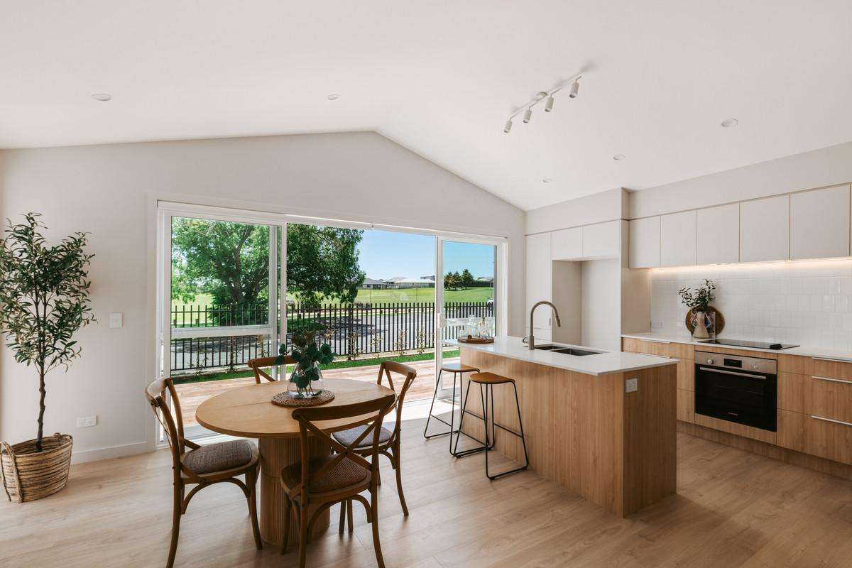 13A Western Avenue_5