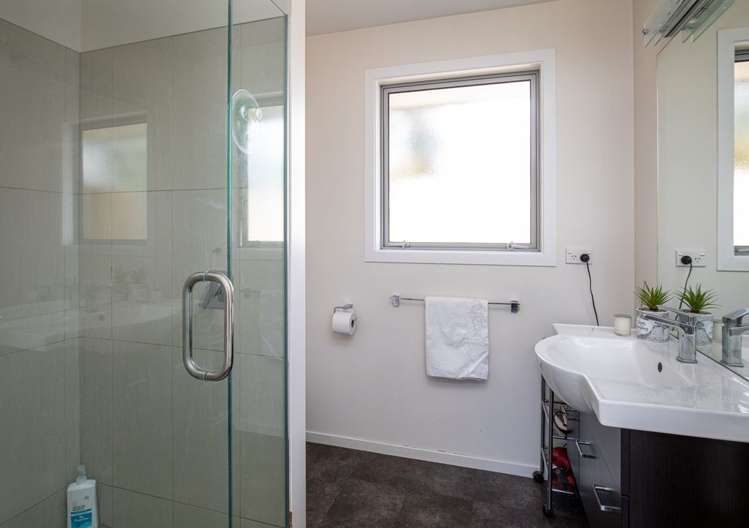 39 Thyme Crescent Alexandra_16