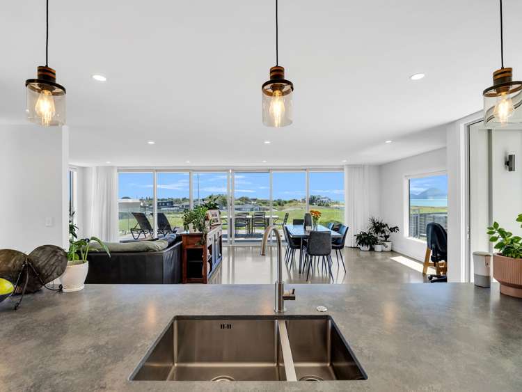 8 piripai Rise Coastlands_10