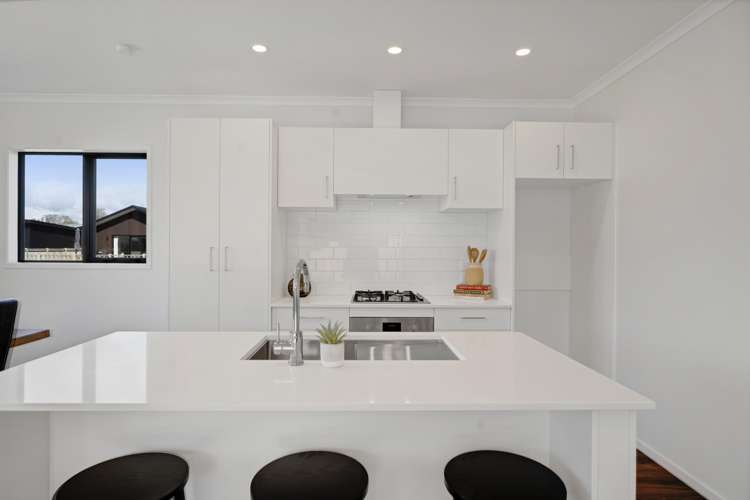 8 Horoeka Street Inglewood_4