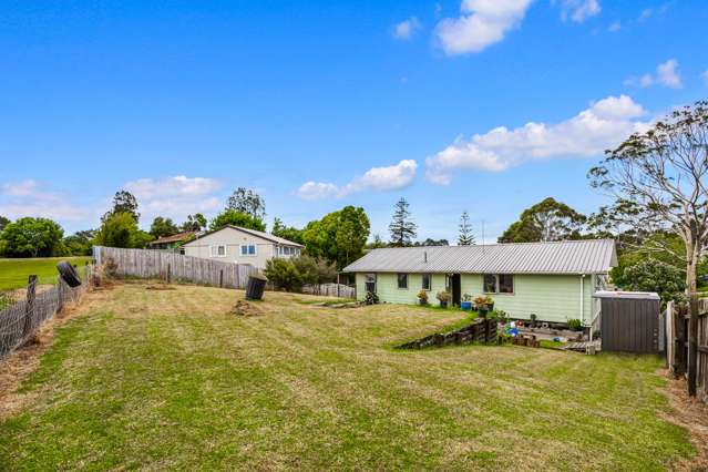 20 Reinga Place Massey_1