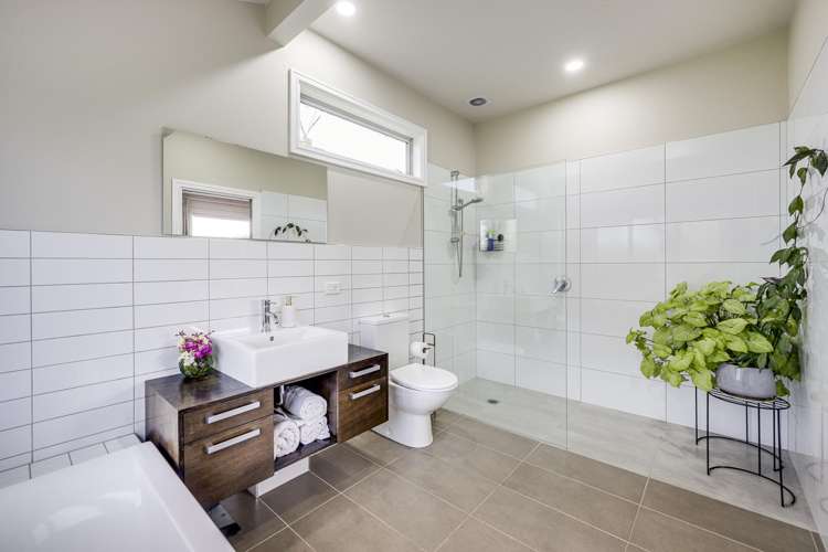 81 Tennant Road Haumoana_14