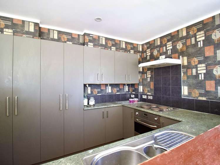  6 Daphne Road Papatoetoe_5