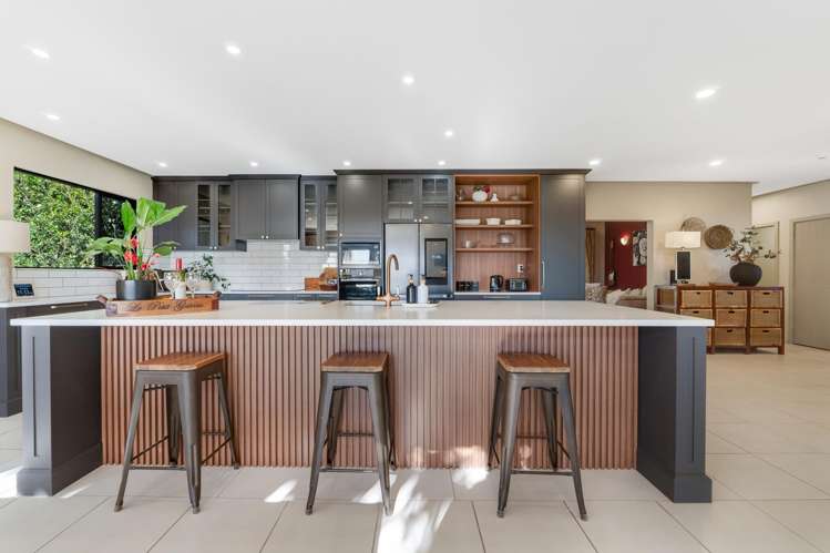 498 Redoubt Road Flat Bush_9